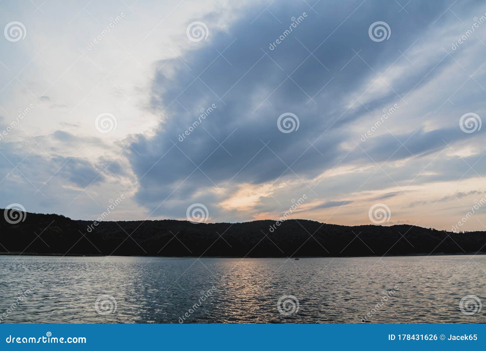 clouds - solina lake in the bieszczady mountains in poland - view from polaÃÂ ÃÂ ÃâÃÂ ÃâÃâÃÂ ÃâÃâÃâÃÂ Ã¢â¬Å¾czyk